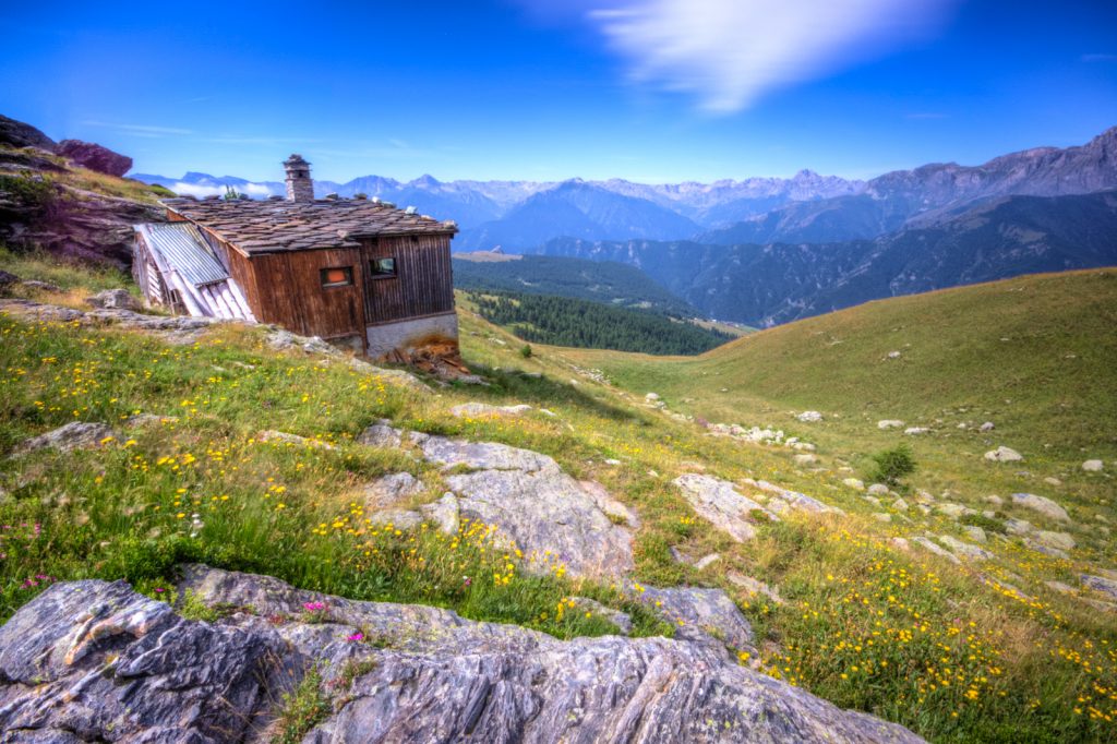 vacanze outdoor ion Piemonte, valle Maira colle di san peyre